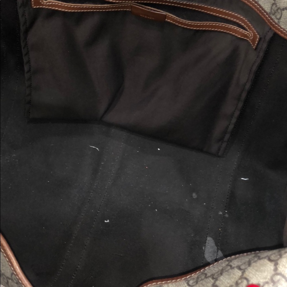 Authentic Gucci Shoulder Bag - Picture 8 of 8